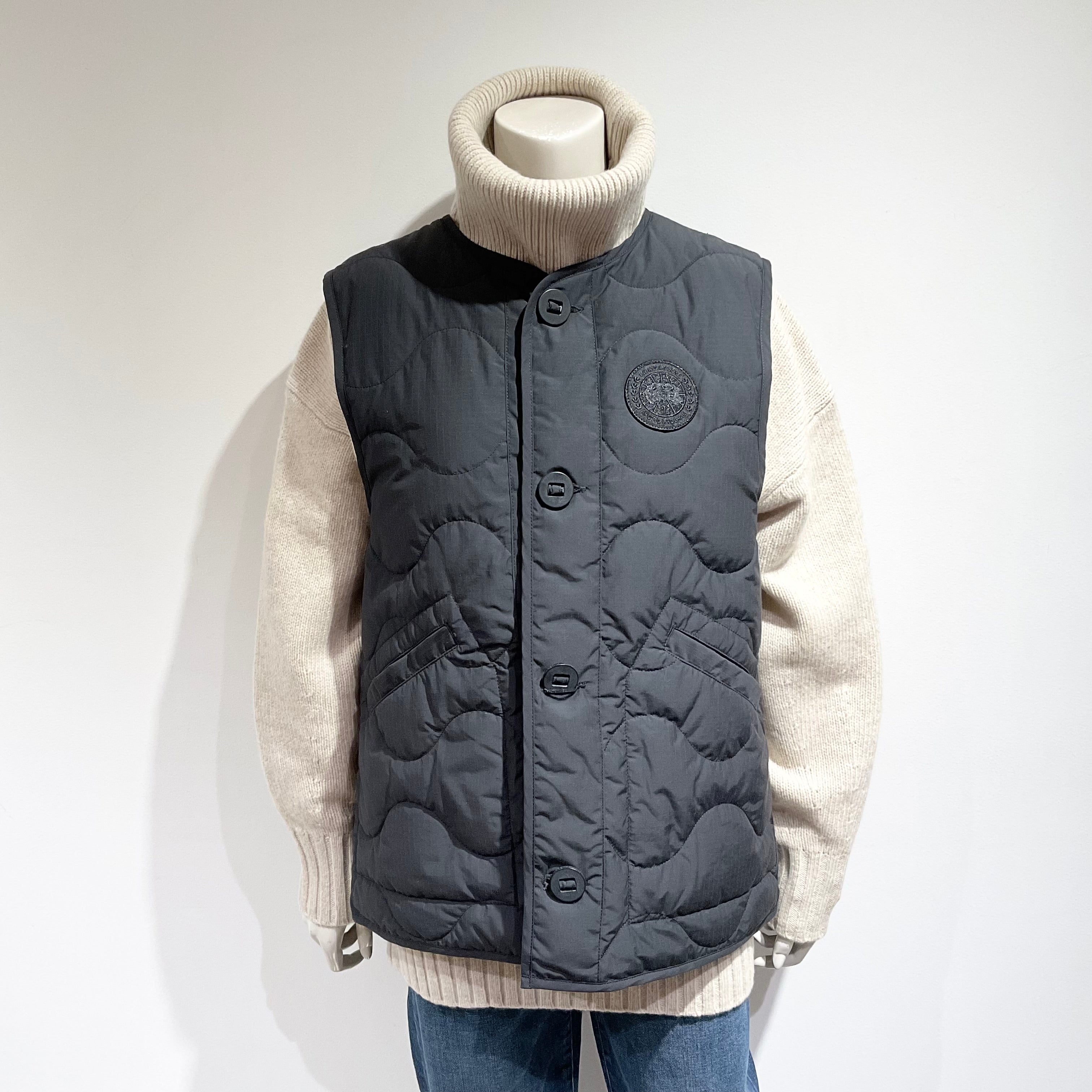 CANADA GOOSE/カナダグース ダウンベスト