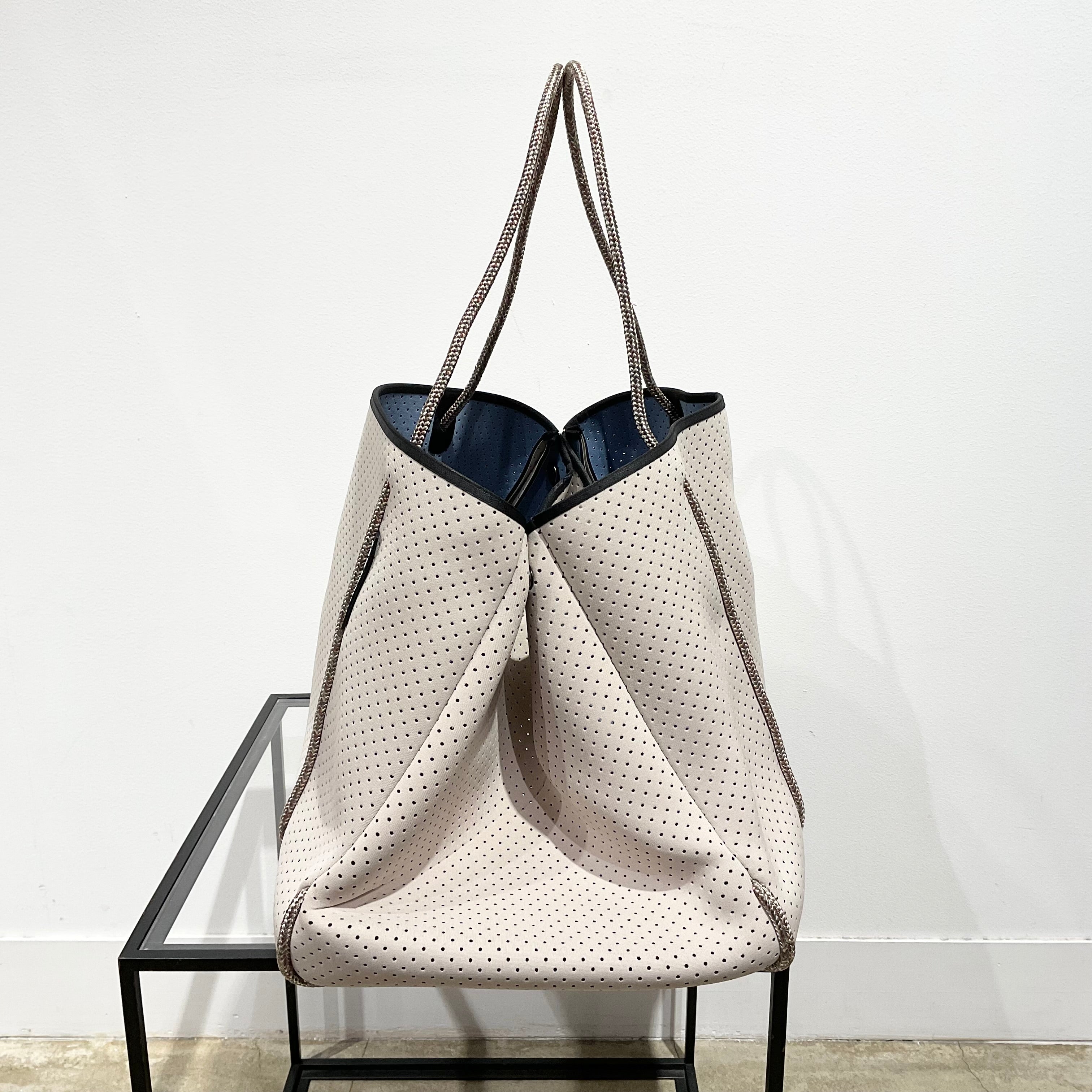 STATE OF ESCAPE/ステイト オブ エスケープ バック