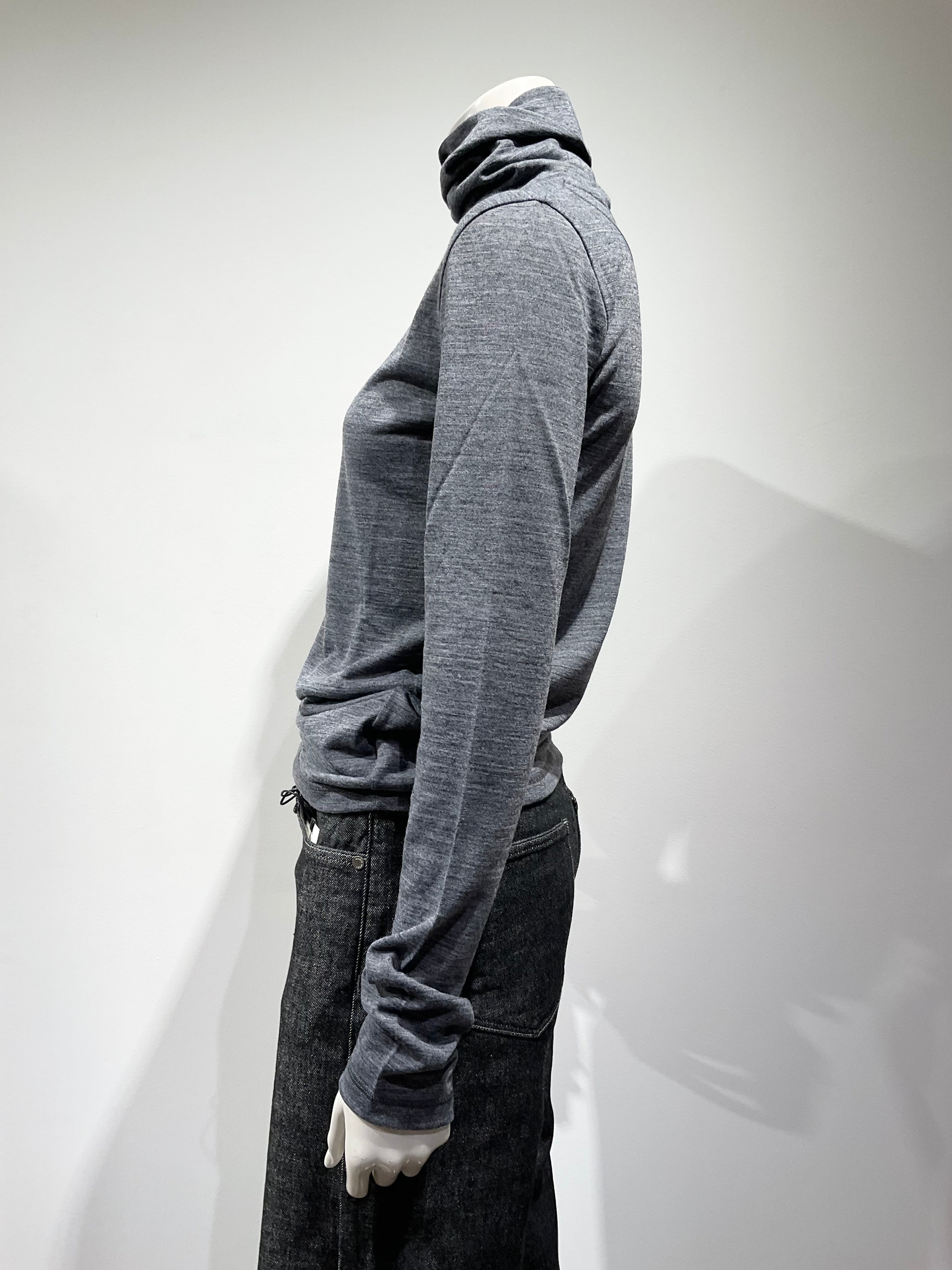 JIL SANDER/ジルサンダー　ハイネック