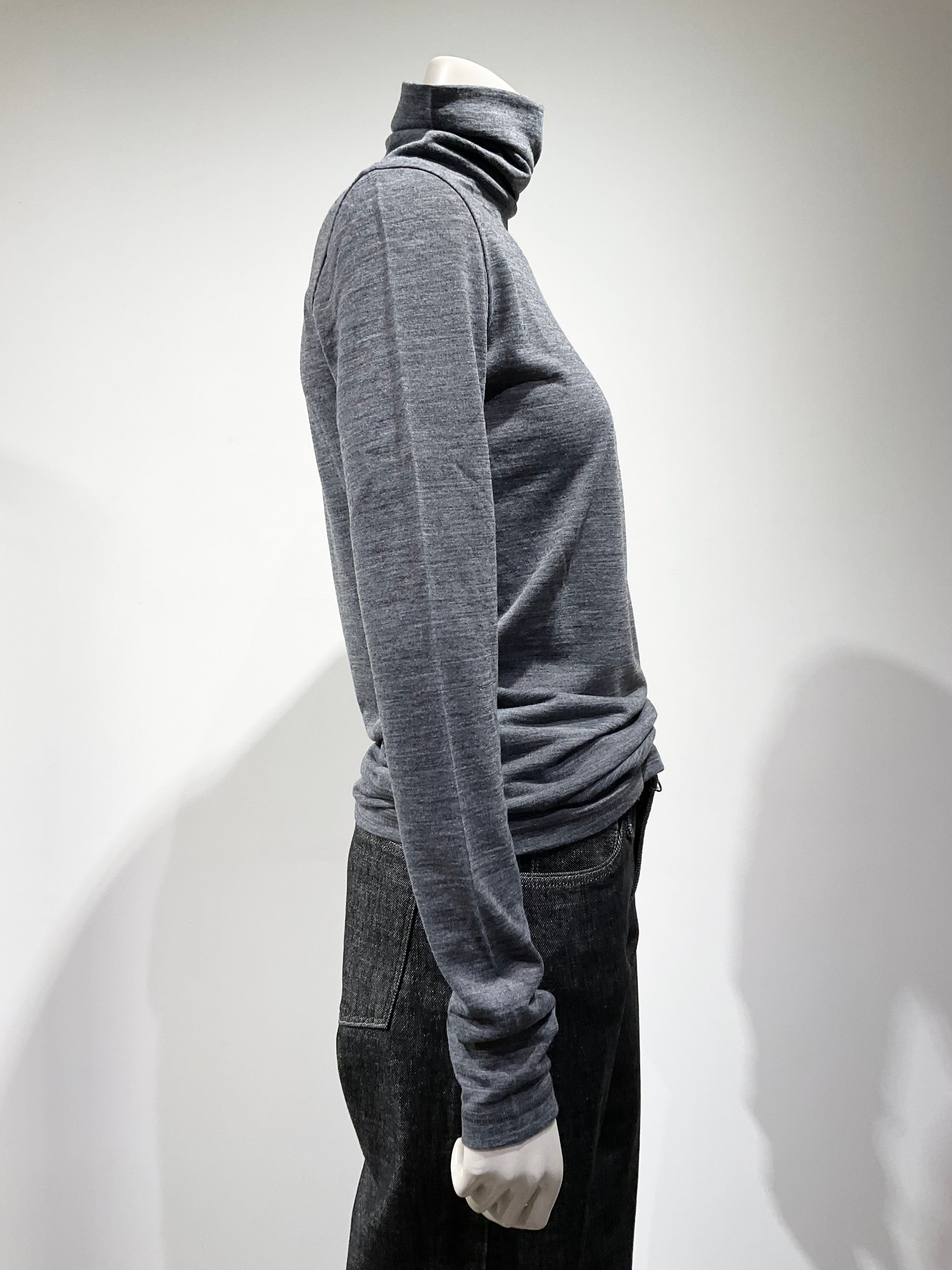 JIL SANDER/ジルサンダー　ハイネック