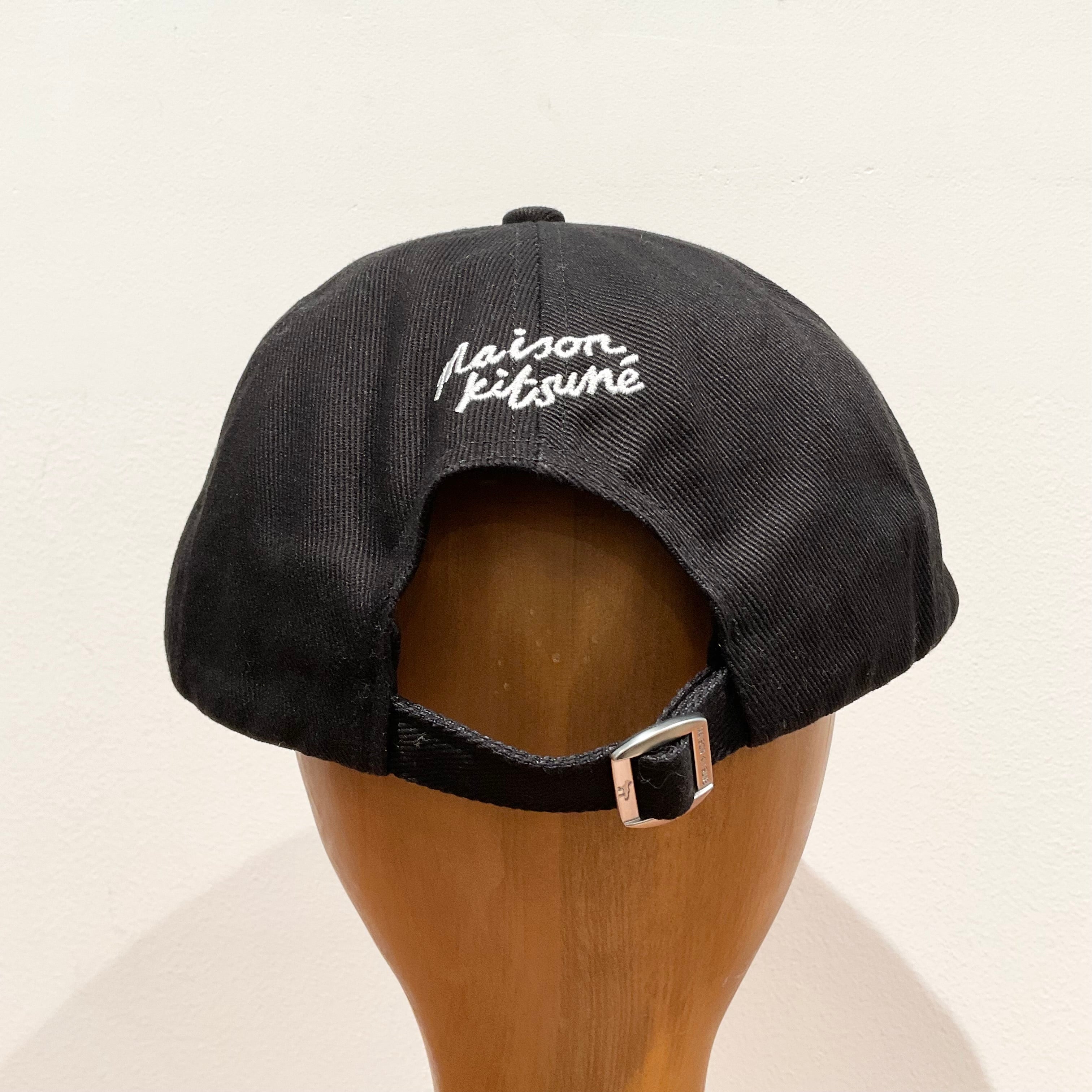 MAISON KITSUNE/メゾンキツネ ラージ フォックスヘッド 6P キャップ