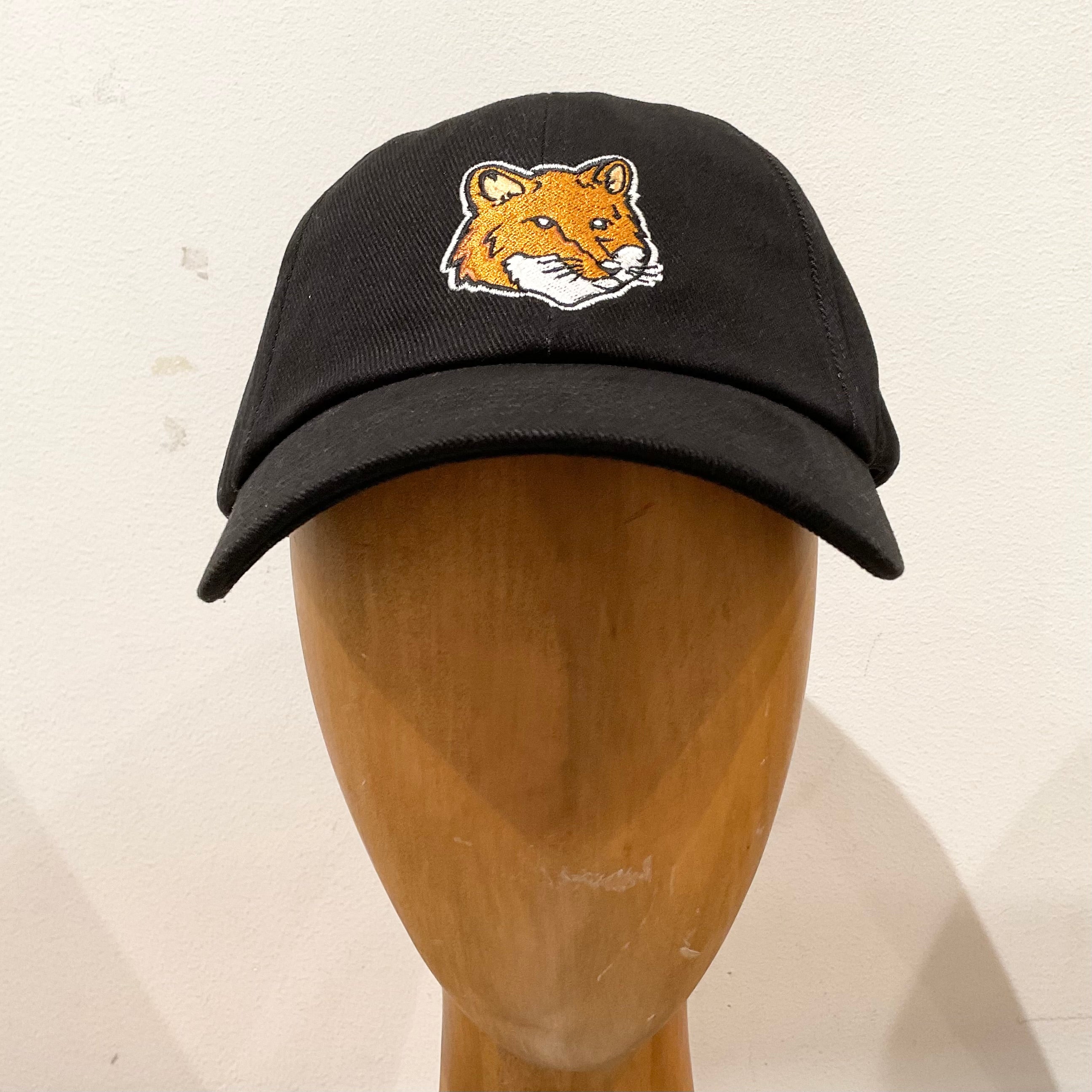 MAISON KITSUNE/メゾンキツネ ラージ フォックスヘッド 6P キャップ
