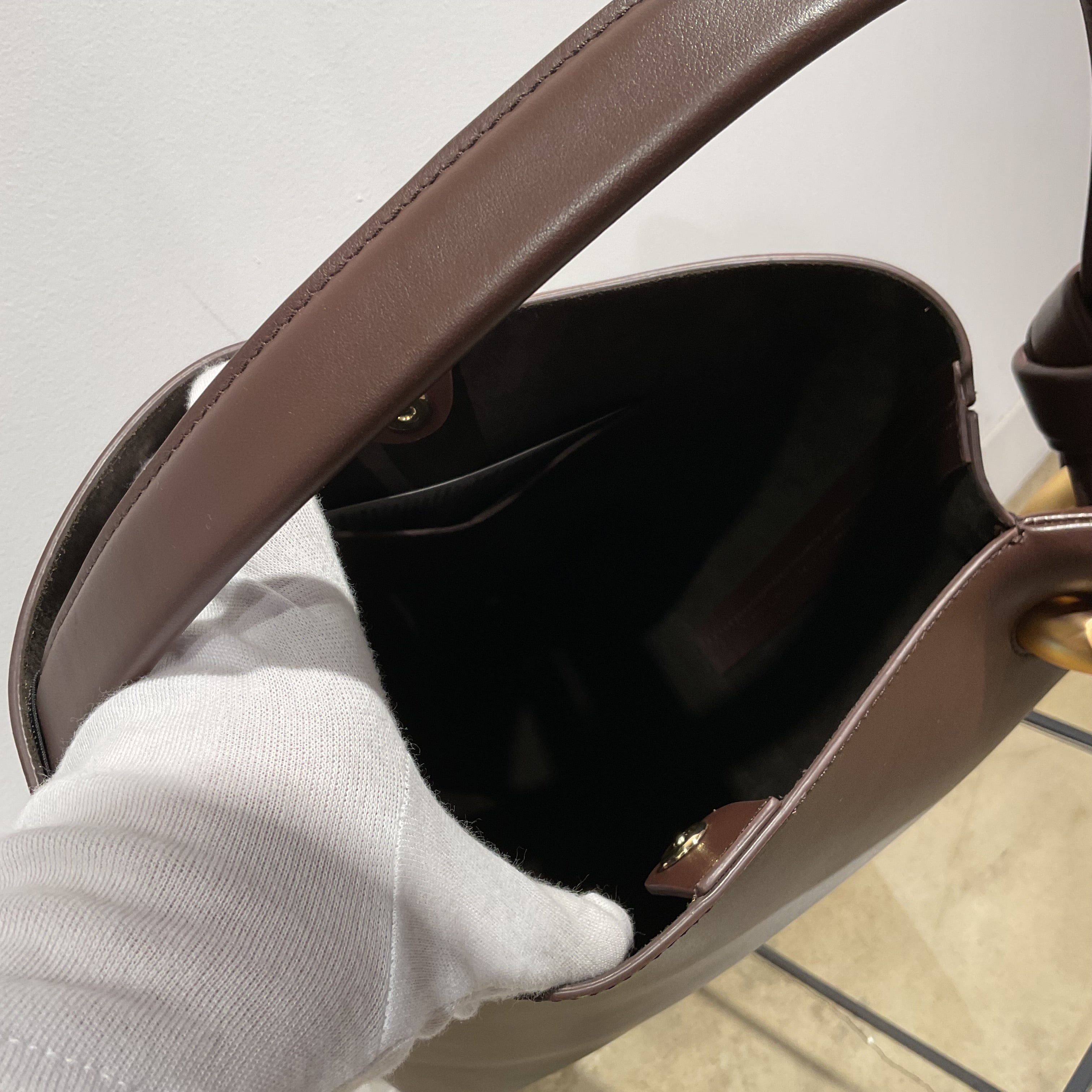 JW ANDERSON/ ジェイダブリューアンダーソン レザー トートバッグ