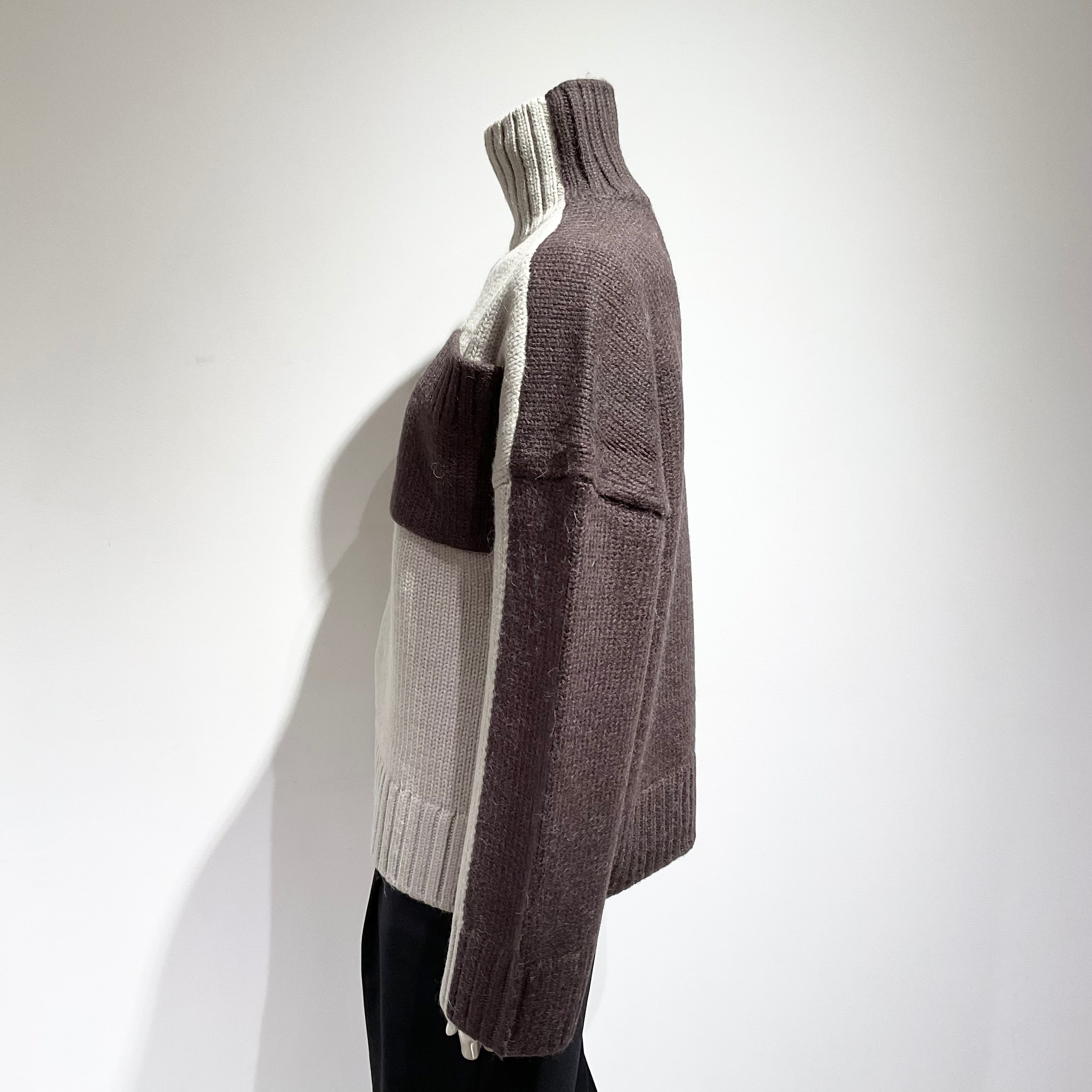 JW ANDERSON/ジェイダブリューアンダーソン ハイネック セーター