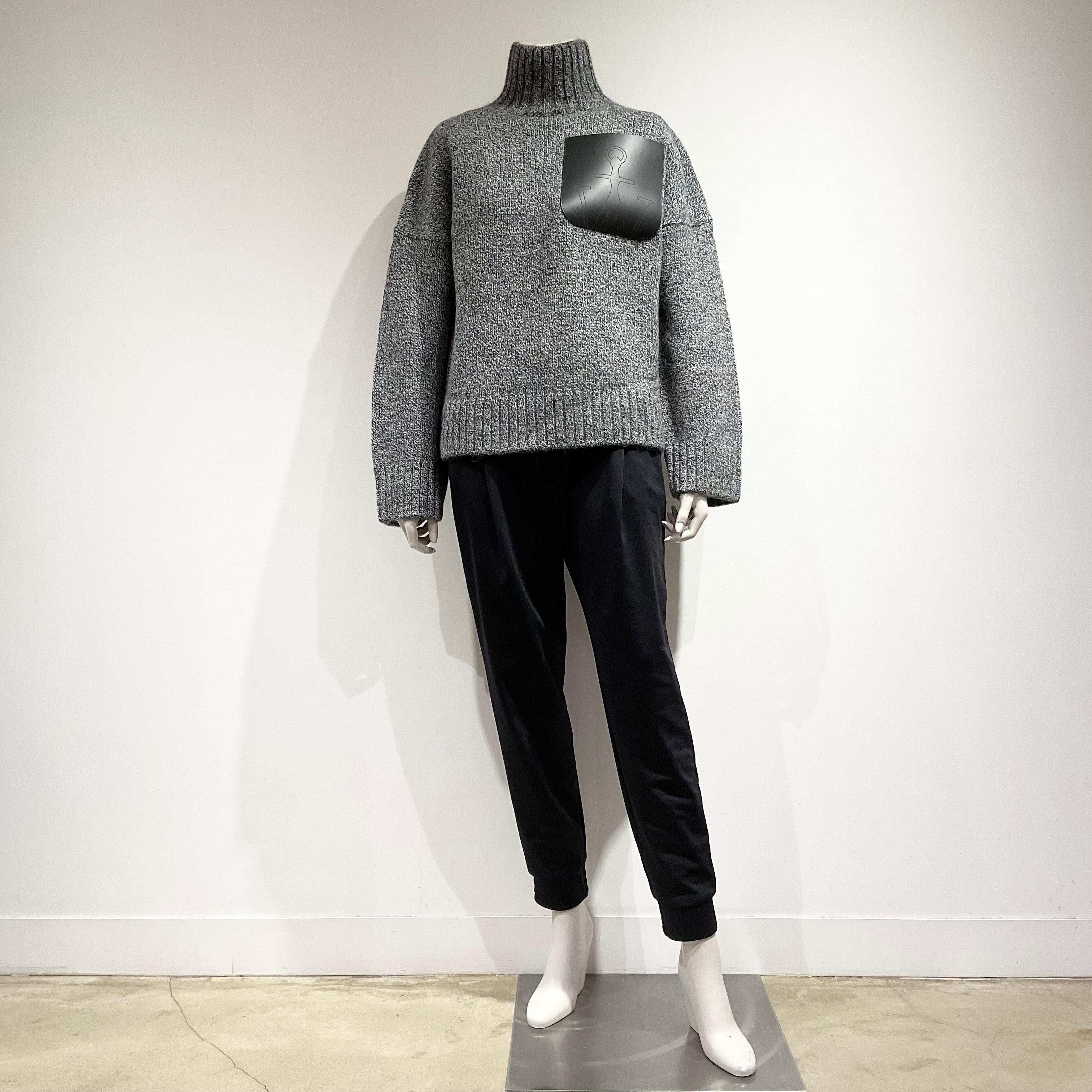 JW ANDERSON/ジェイダブリューアンダーソン ニット