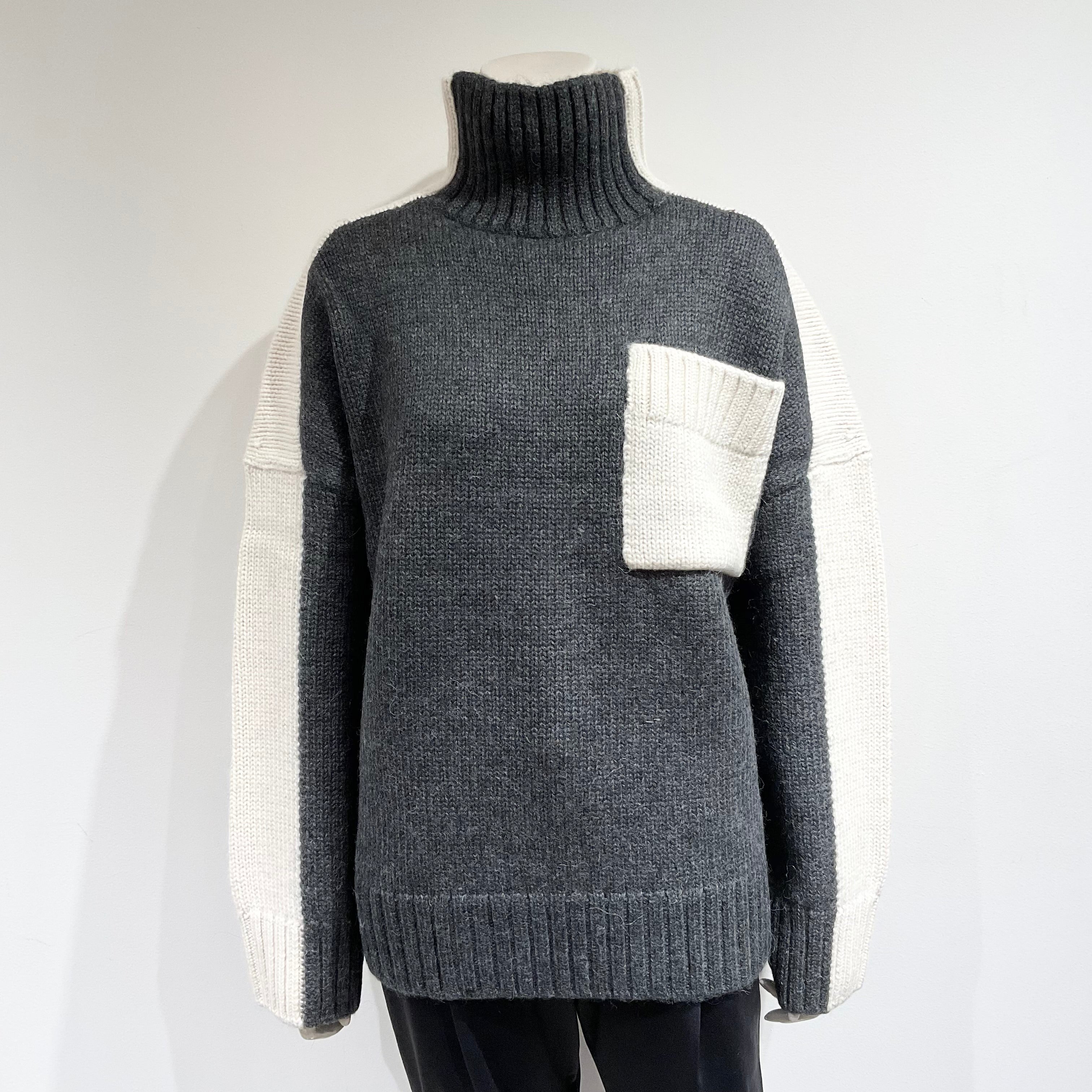 JW ANDERSON/ジェイダブリューアンダーソン ハイネック セーター