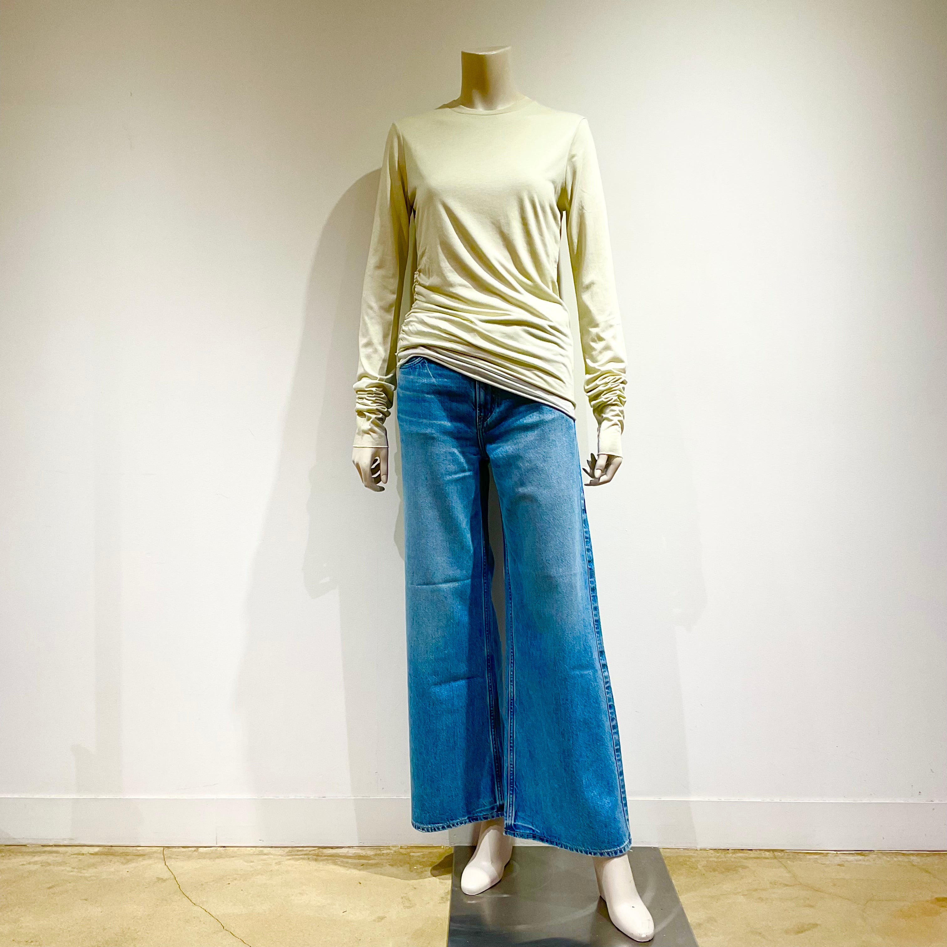 JW ANDERSON/ジェイダブリューアンダーソン カットソー