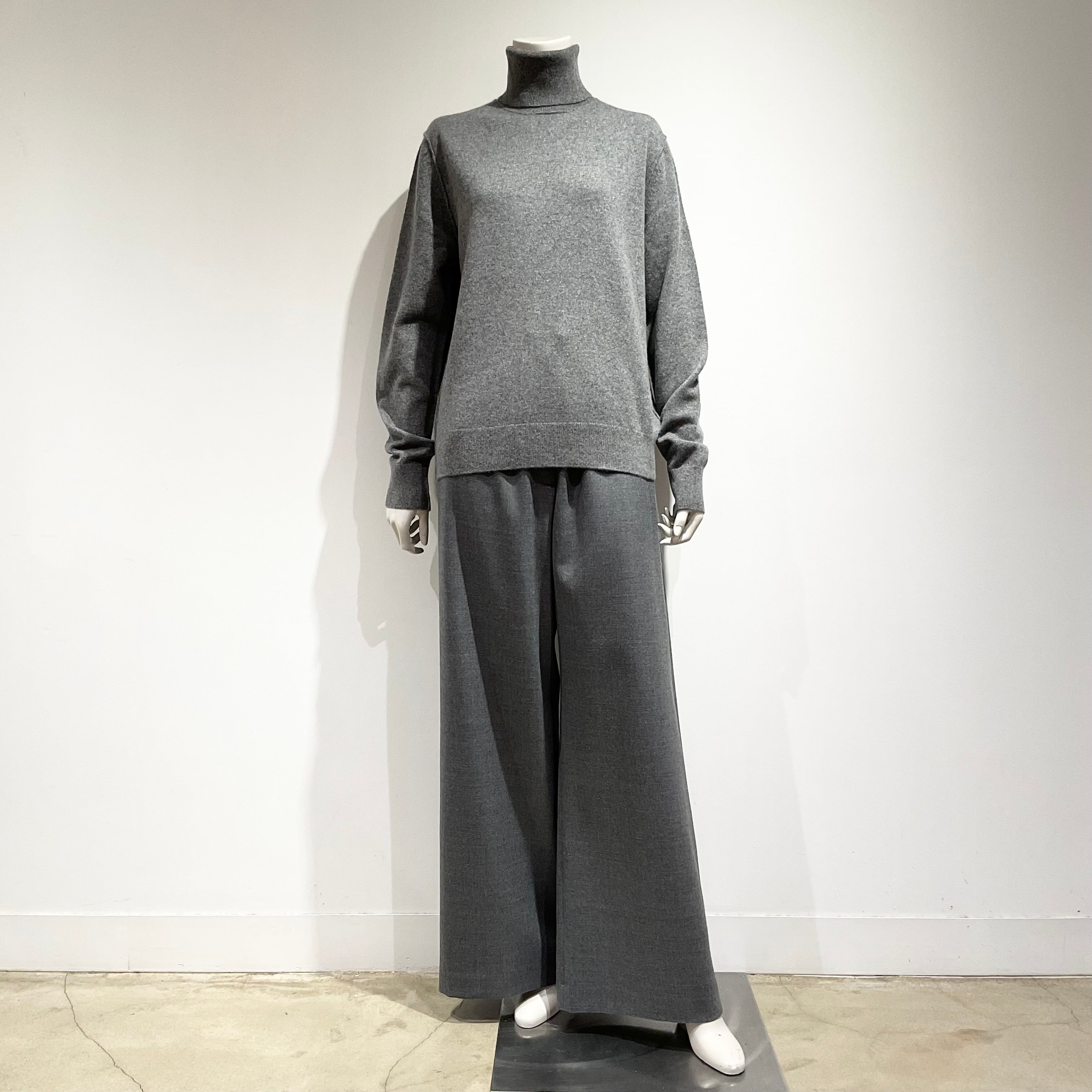 BEATING HEART/ビーティングハート タートルネック カシミヤ セーター