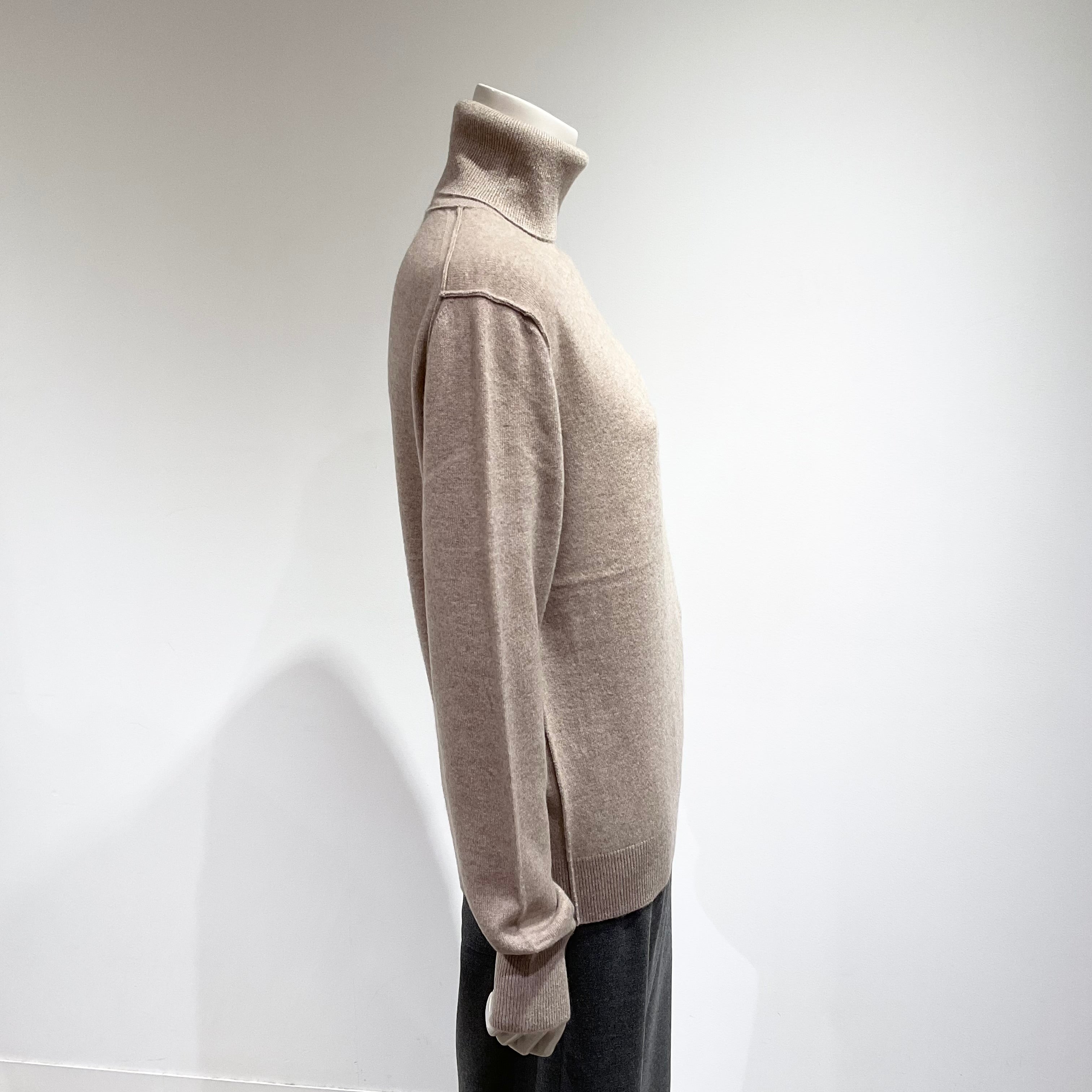 BEATING HEART/ビーティングハート タートルネック カシミヤ セーター