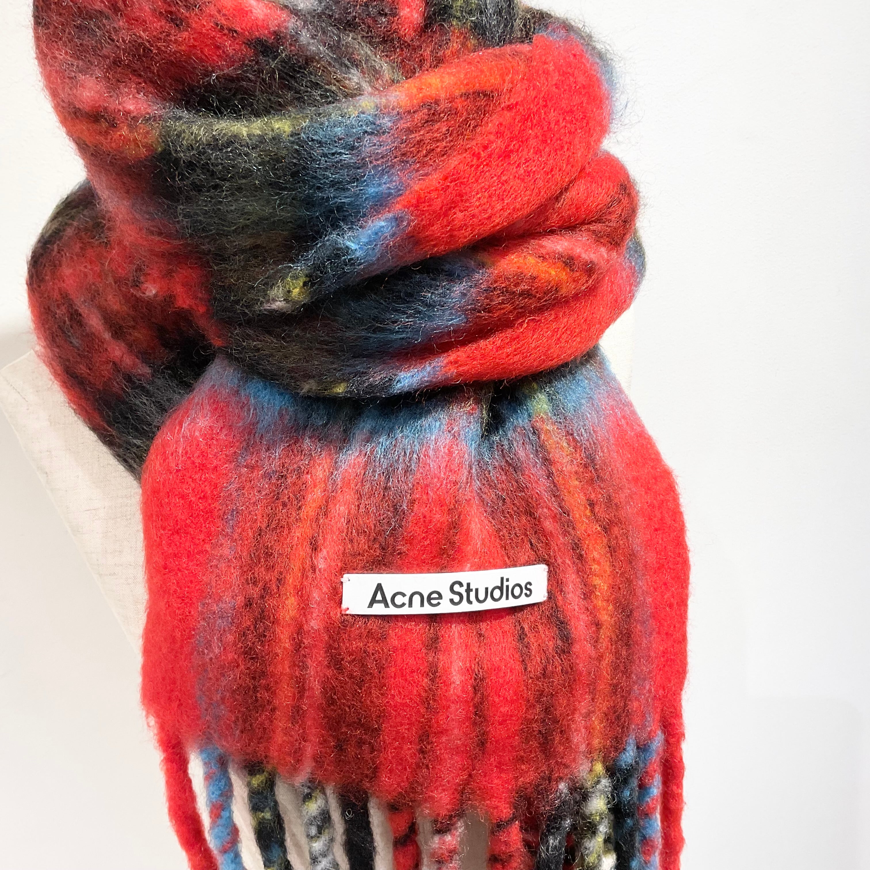 Acne Studios/アクネストゥディオズ マフラー