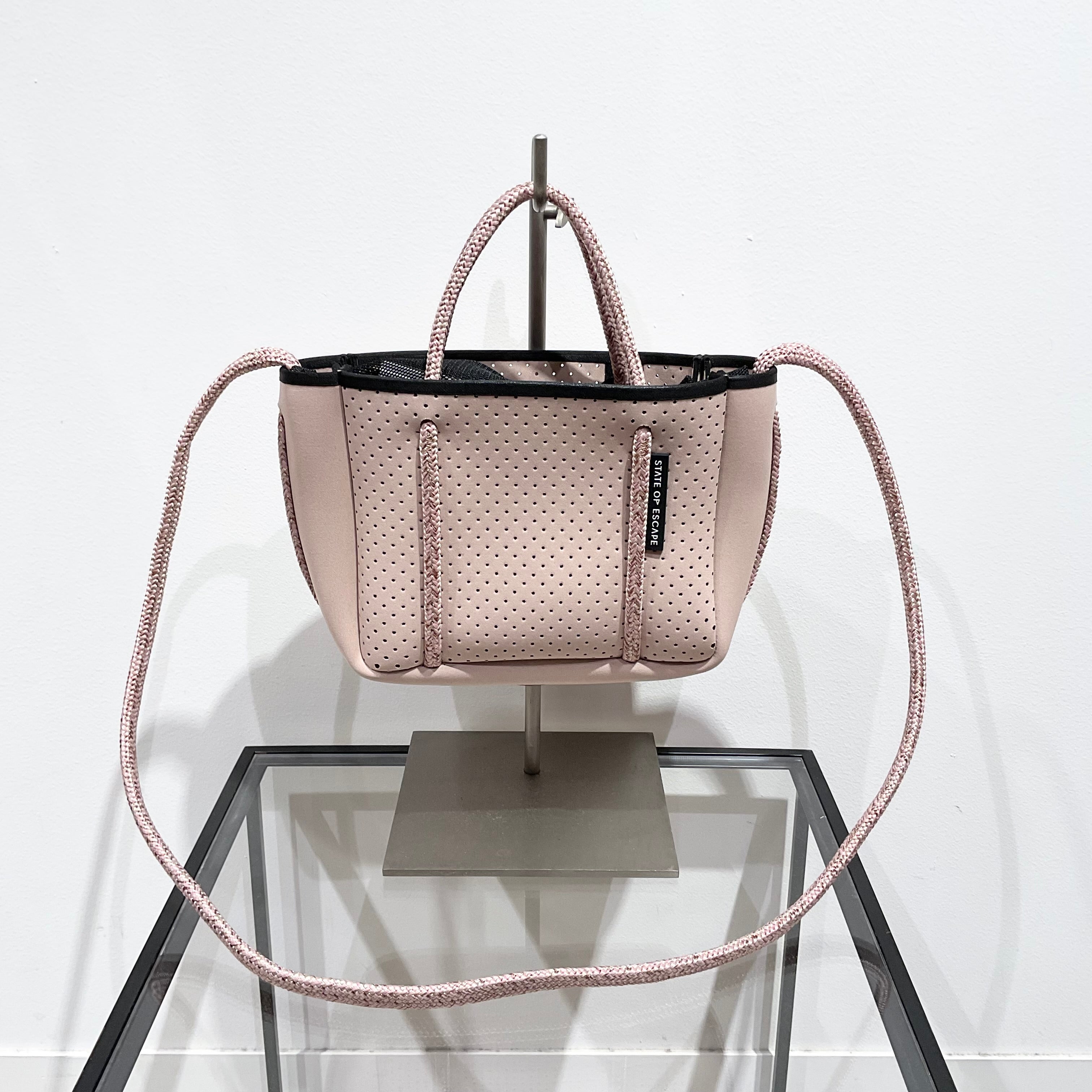 STATE OF ESCAPE/ステイト オブ エスケープ バック