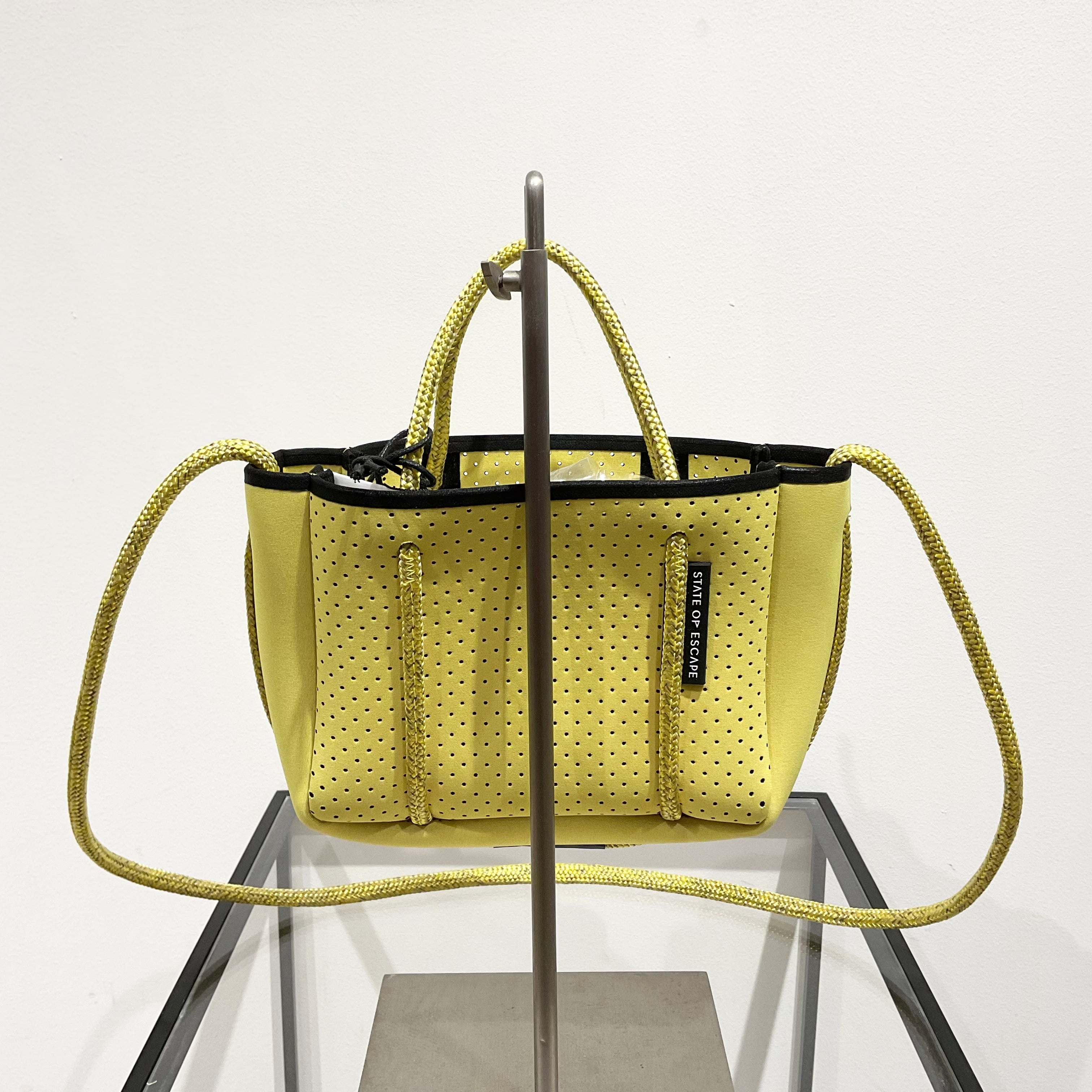 STATE OF ESCAPE/ステイト オブ エスケープ バック